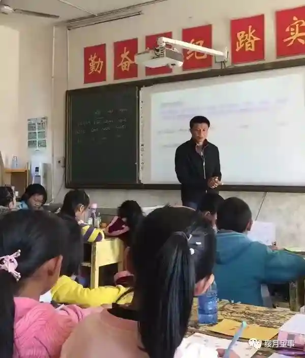 长沙乡村教师捐赠造血干细胞，“能挽救一个孩子，是我的幸运”
